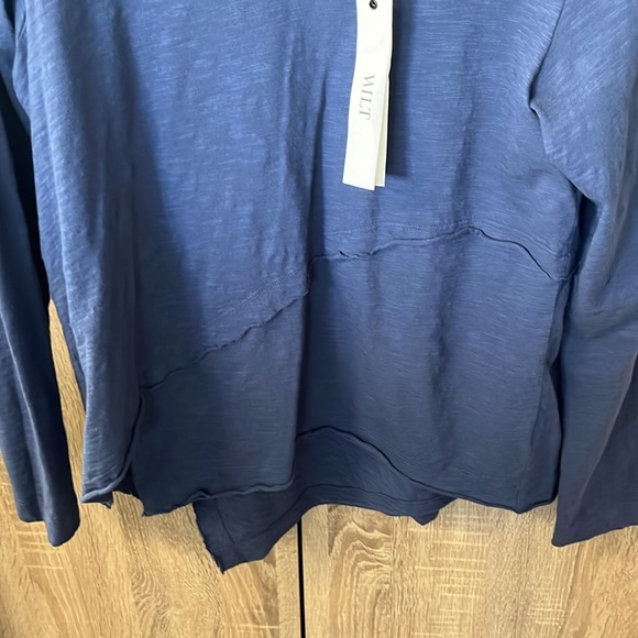 Wilt BNWT Crew 3/4 Sleeve EZ Cross Over Hem Shirt - Picture 5 of 9